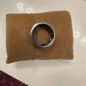 Ours Ring Gen 3 Silver Size 8 Heritage